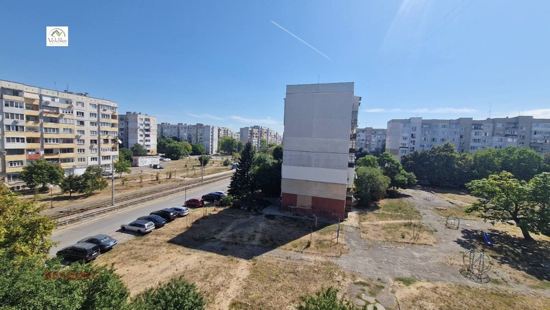 4 3-стаен,ж.к.Връбница